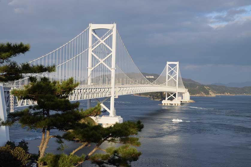 Naruto, Shikoku.