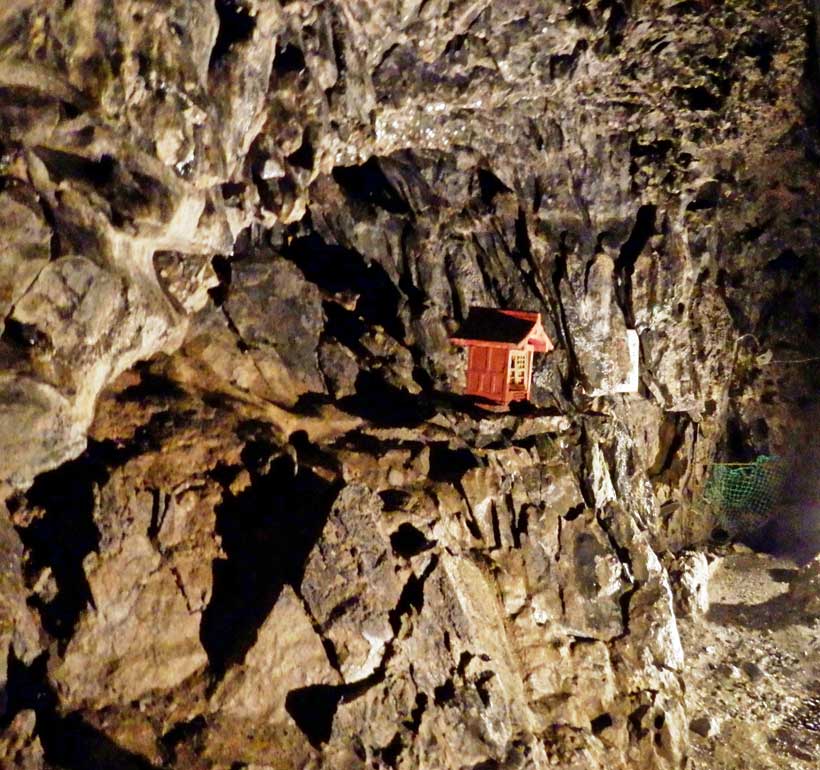 Nippara Limestone Cave, Tokyo, Kanto, Japan.