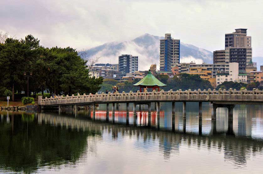 Ohori Park, Fukuoka, Fukuoka Prefecture Prefecture, Kyushu.