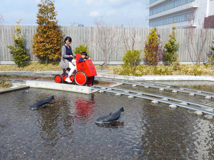 One of the many fun activities at City Park Hiroba atop JR Oita Station.