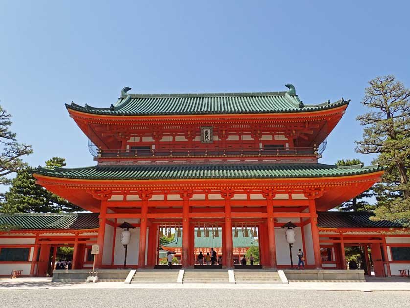 Heian Shrine (Heian Jingu), Okazaki, Kyoto, Japan.