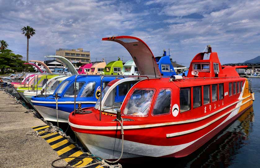 Dolphin boats, Omijima Island tours, Yamaguchi.