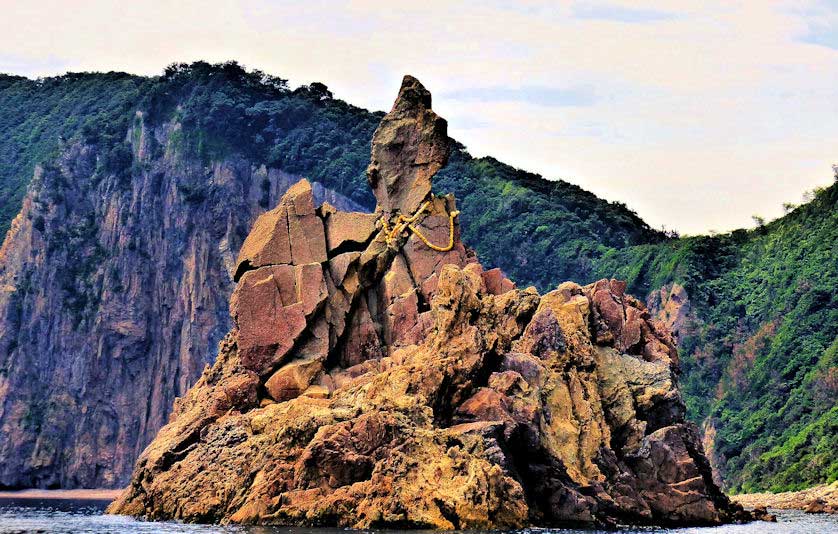 Omijima Island tour cruises, Yamaguchi Prefecture.