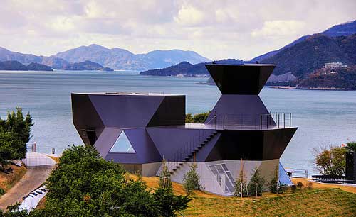 Steel Hut at Toyo Ito Museum of Architecture, Omishima.