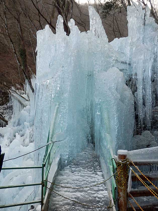 Onouchihyakkei Icicles, Chichibu, Saitama.