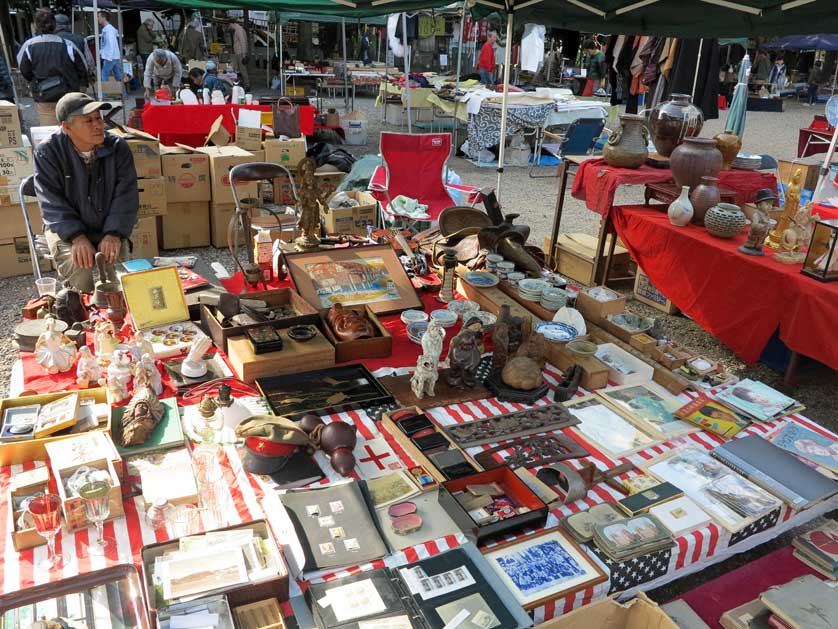 Osu Kannon flea market, Nagoya.