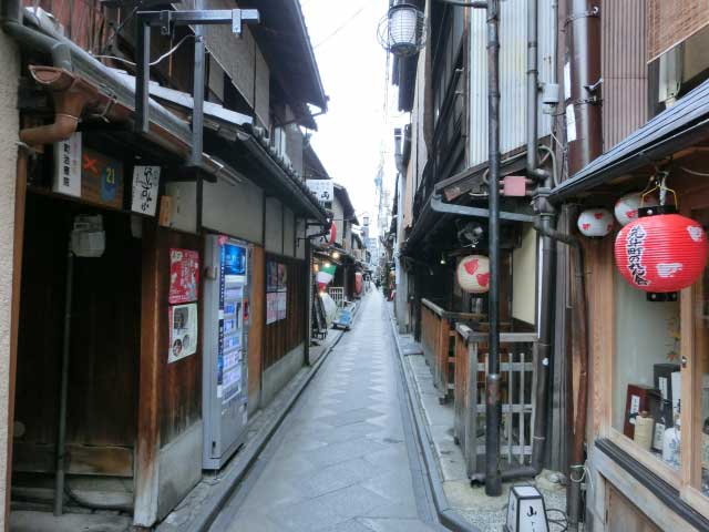 Pontocho, Gion, Kyoto, Japan.