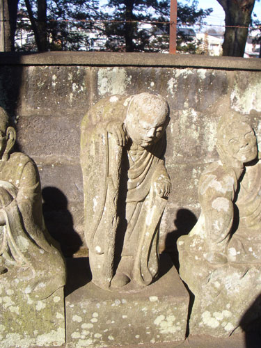 Kita-in Temple hunchback rakan, Kawagoe, Saitama.