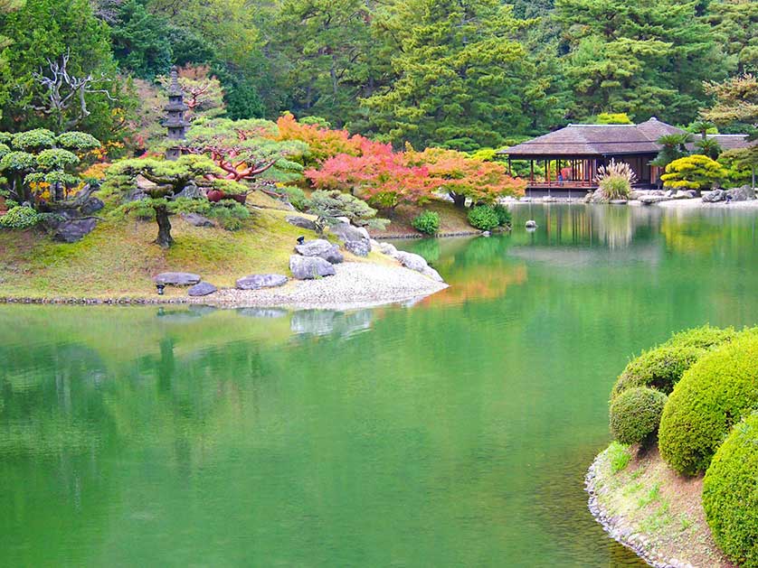 Ritsurin Park, Takamatsu, Kagawa, Shikoku, Japan.