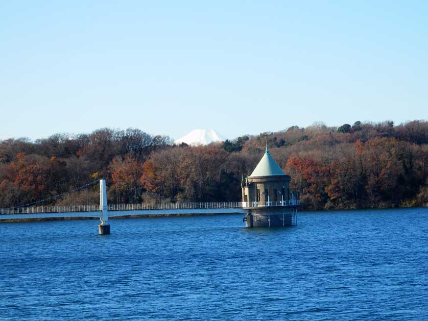 Sayama Lake, Saitama Prefecture, Kanto, Japan.