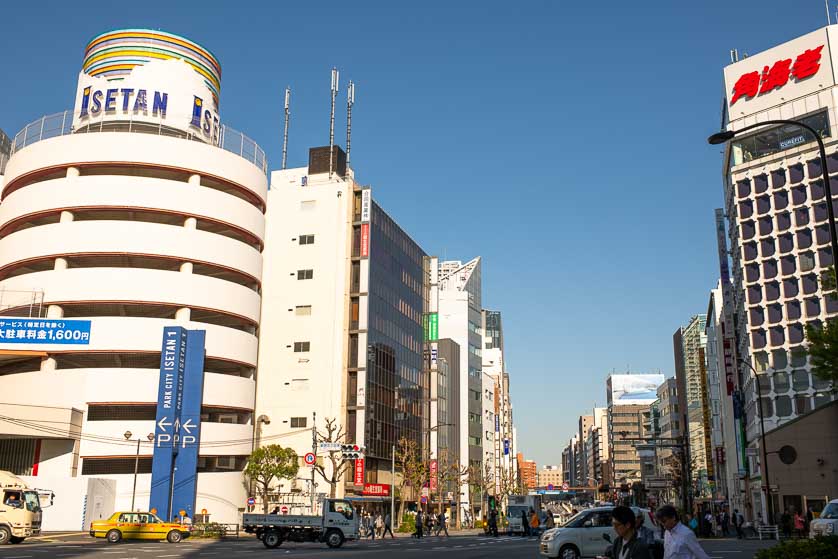 Shinjuku 5-Chome Higashi intersection