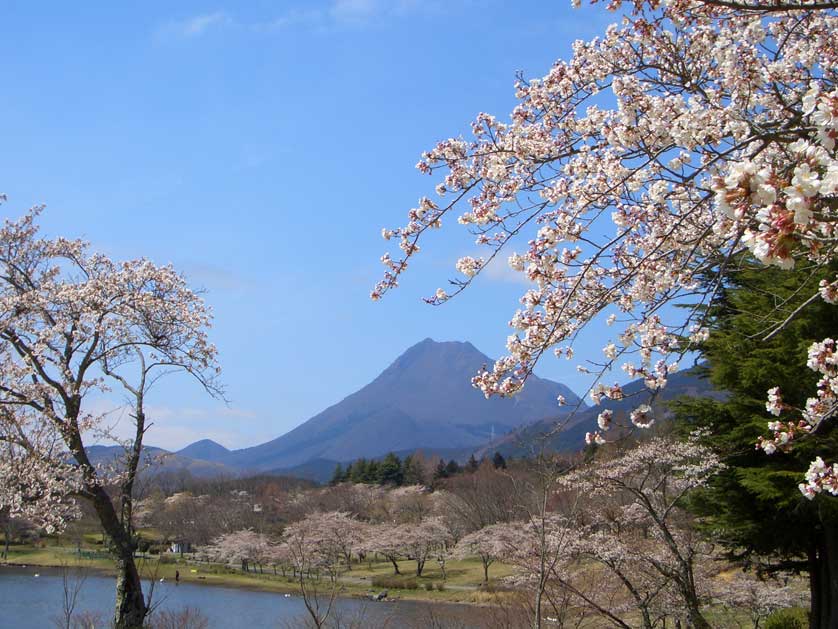 Lake Shitaka, Kyushu.