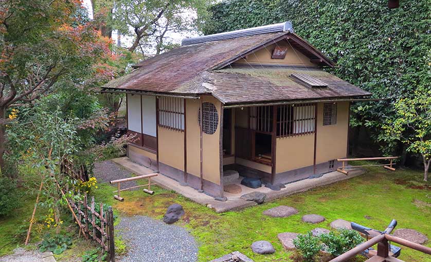 Replica of the Jo-an tea house now in Inuyama, Aichi Prefecture.