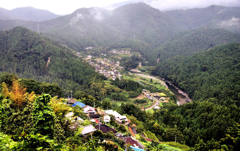 On the way down the other side of the mountain from Shosanji Temple.