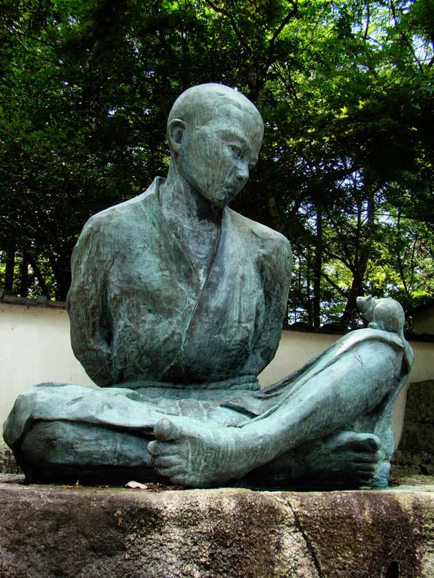 Iyama Hofuku-ji Temple, Okayama.