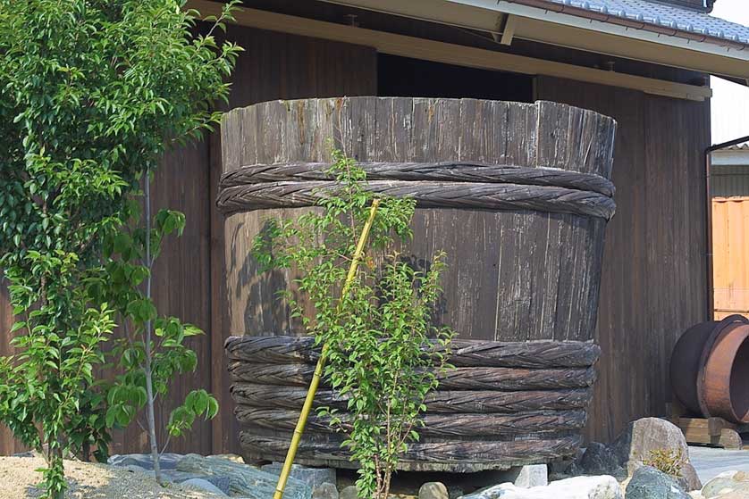 Soy sauce production, Japan