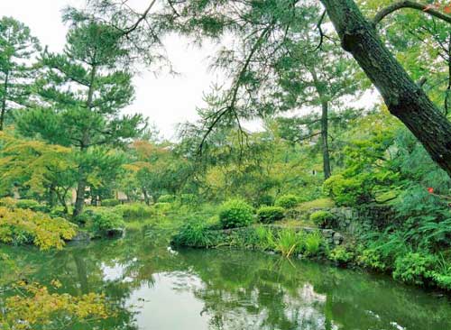 Toji-in Temple, Kyoto, Japan.