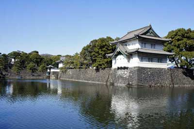 Tokyo Imperial Palace guide.