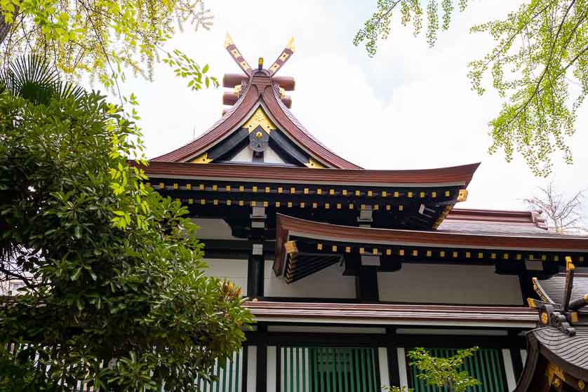 Roof of main building of Torigoe Shrine, Taito-ku, Tokyo.