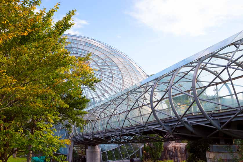 Crystal Road covered walkway, Tottori Prefectural Flower Park.