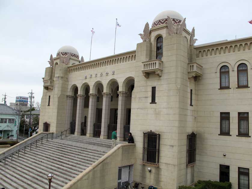 Toyohashi Public Hall, Toyohashi.