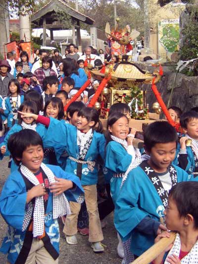 Harvest Festival, Tsunozu, November.