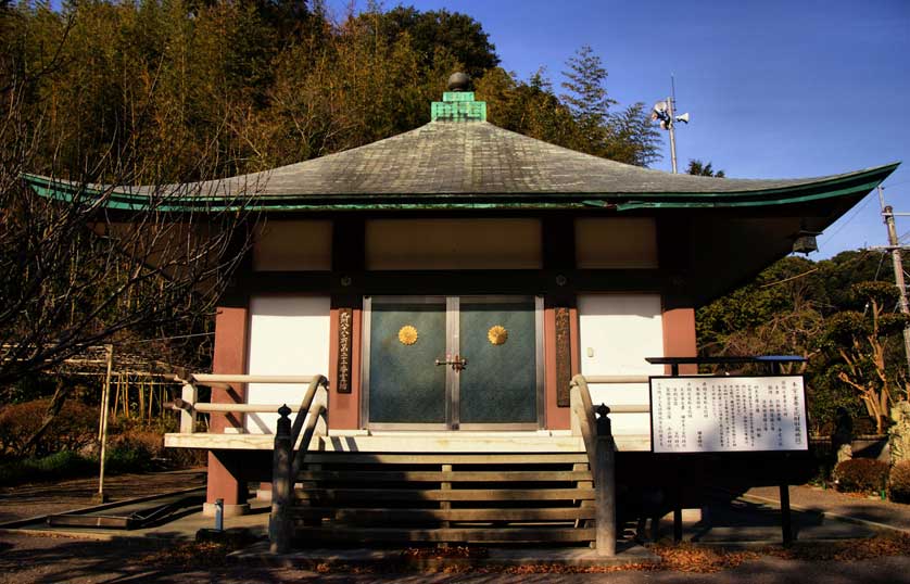 Dairaku-ji Treasure House, Oita, Kyushu, Japan.