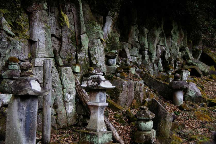 Naramoto Magaibutsu, Ajimu, Oita, Kyushu, Japan.