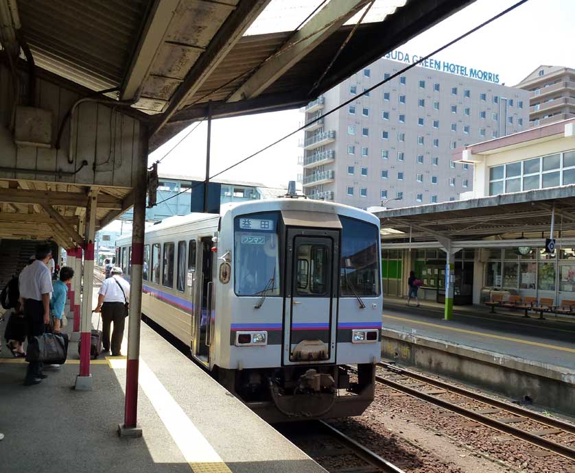 Local train in Yamaguchi.