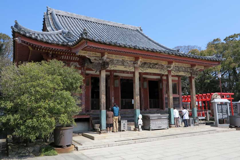 Yashima-ji Temple, Yashima, Takamatsu, Shikoku.