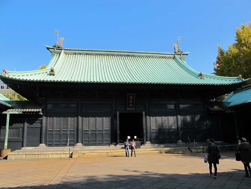 Entrance of Yushima Seido Temple, Tokyo.