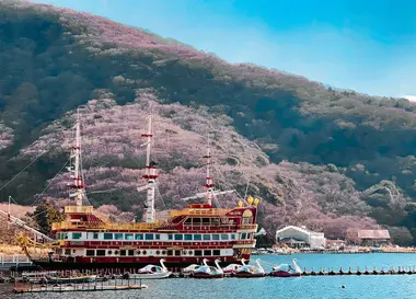 Lake Ashinoko, Hakone, Kanagawa