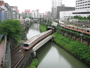 Famous view of Ochanomizu Station 