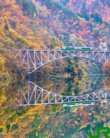 train tohoku gorge bridge fall landscape