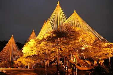 Kenroku-en