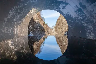Kiyotsu Gorge Tunnel
