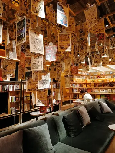 Book and Bed (Shinjuku)