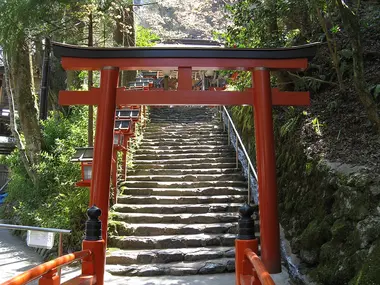 Torii du sanctuaire Kifune