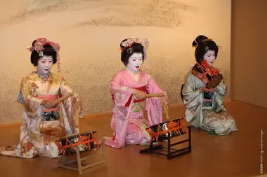 Geisha in Asakusa