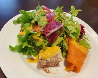 Salad at Le Coquillage
