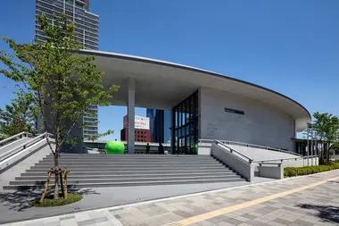 Nakanoshima Children's Book Forest