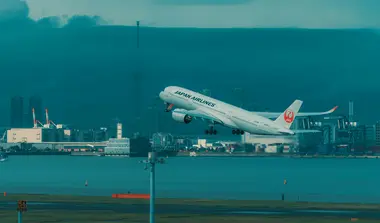 JAL 