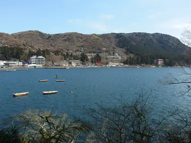 Moto-Hakone