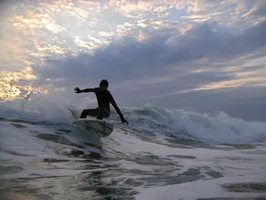 Surf sur la côte de Chiba