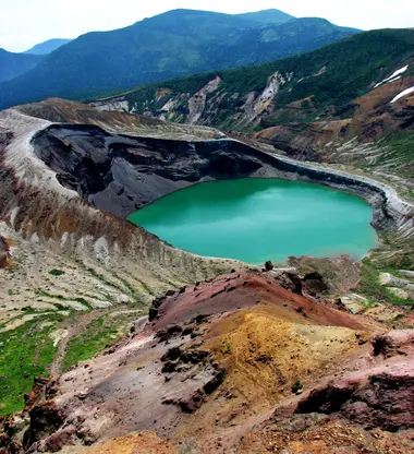 Cratère du volcan Okama, Yamagata