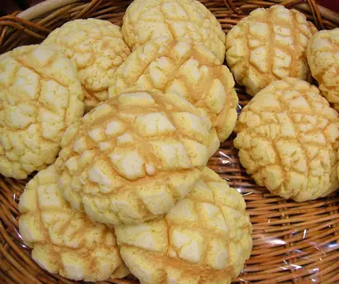 The Melon Pan, the Japanese brioche | Japan Experience