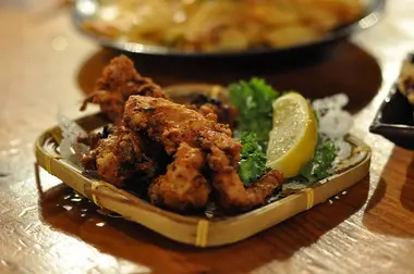 Du poulet frit à la japonaise, "kara-age" (kala-agué)