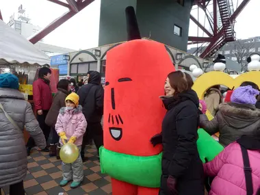 Terebi-tôsan, personnage populaire de la tour