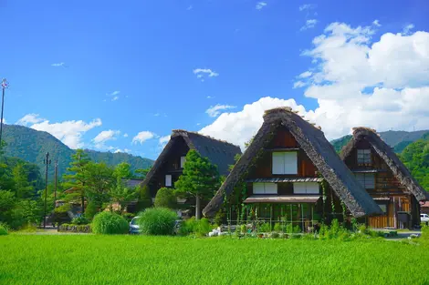 Shirakawago villaggio patrimonio mondiale dell'Unesco nelle Alpi giapponesi