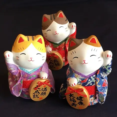 Miyakodori - chat Manekineko porte-bonheur / Salon Idées Japon 2021